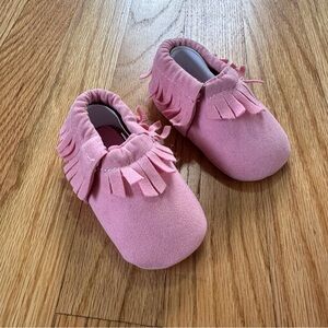Baby Moccasin Walker Shoes Pink Faux Suede sz 1